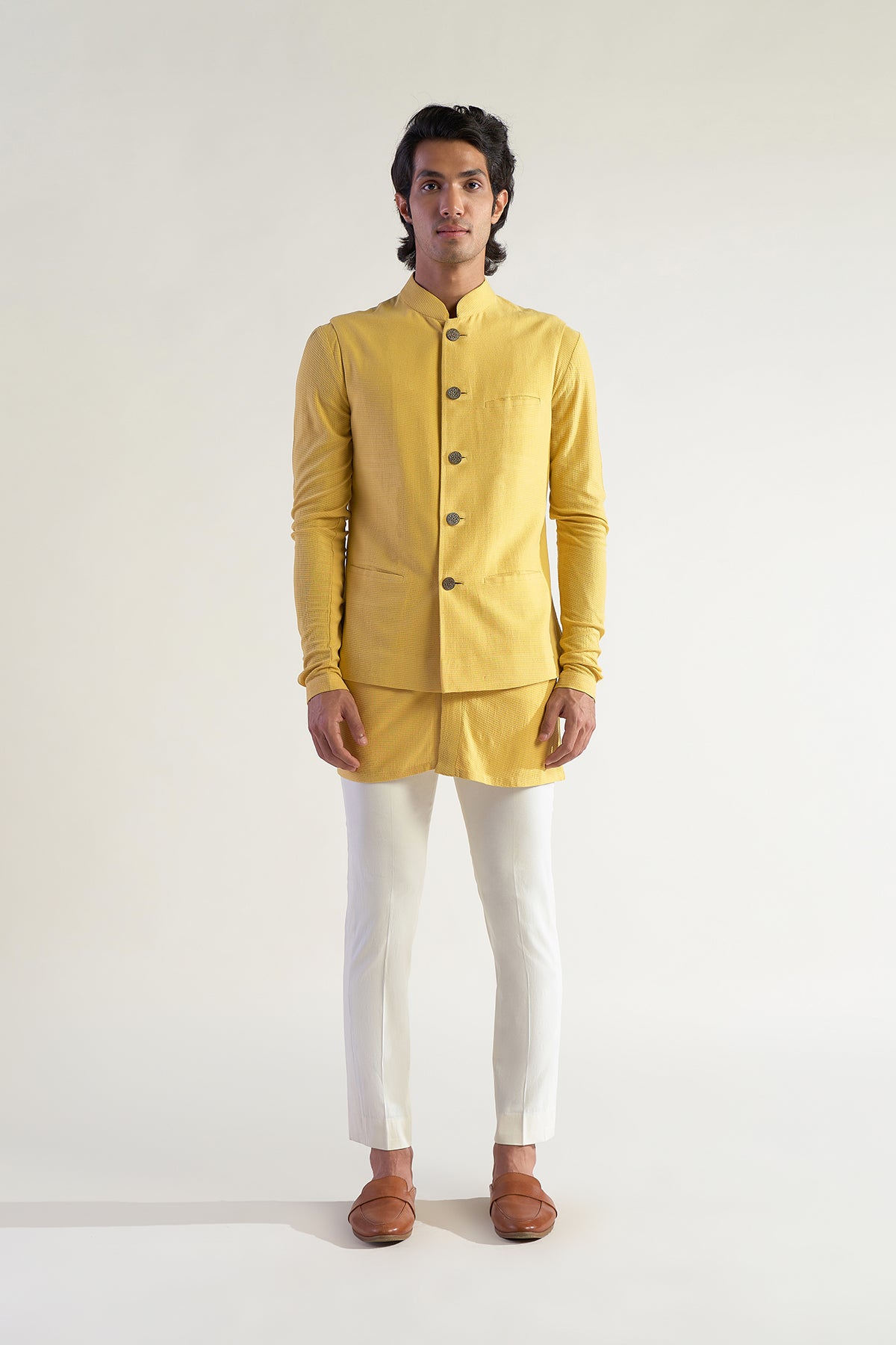 Lurid Kurta and Bandi